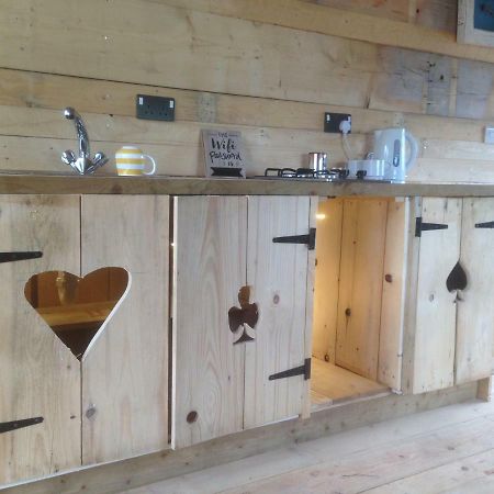 شقة Hygge Hut بيمبروك المظهر الخارجي الصورة